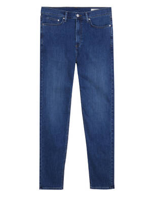 marksandspencer_SS22_Denim_T17_1616T_panske strecove dziny zuzeneho strihu_799Kc.jpg